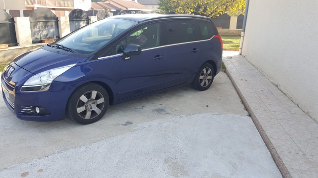 Peinture de la 308 gti   Bleu metalique et noir perla